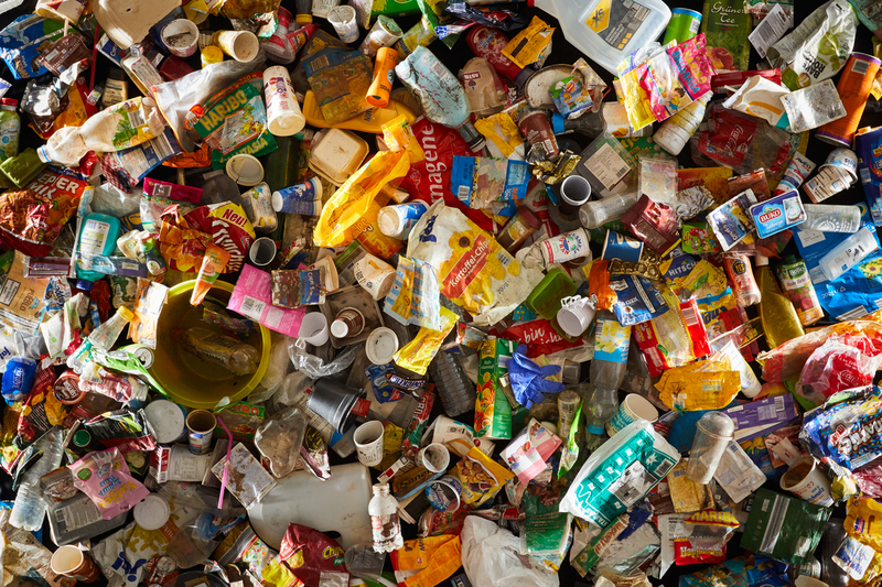 UK supermarkets can halve throwaway plastic by 2025 by reducing plastic across 54 grocery categories