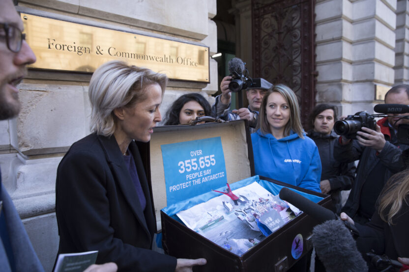 Gillian Anderson delivers 350,000 signatures to Government to Protect the Antarctic