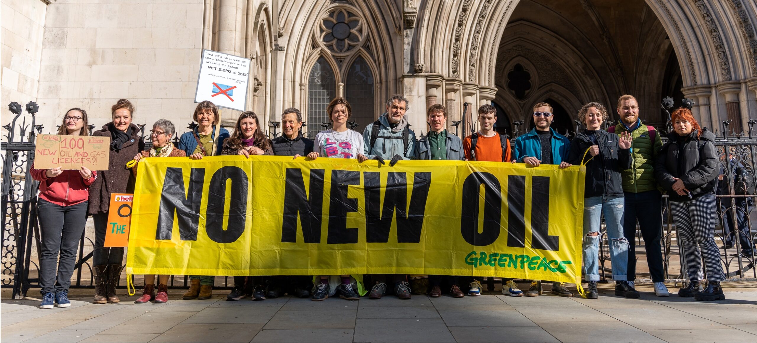 Greenpeace campaigners are outside the High Court to challenge the UK Government’s reckless decision to announce a new licensing oil and gas round, with fossil fuel companies submitting more than 100 licences to explore for new oil and gas. The oral hearing is a permissions hearing for Judicial Review on this decision.