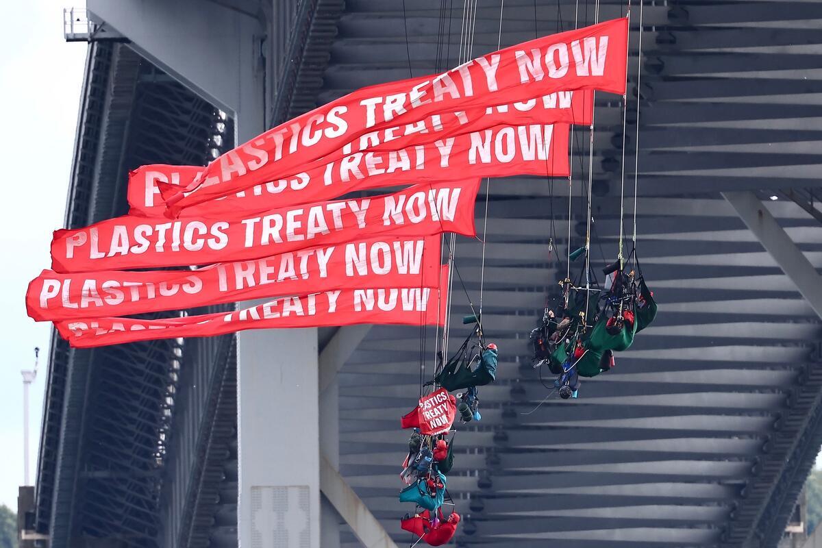 Greenpeace report exposes petrochemical giants’ campaign to derail Global Plastics Treaty