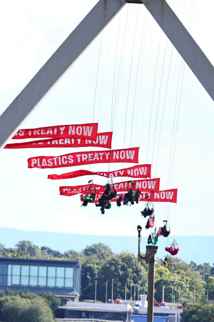 Still no Plastics Treaty after INC-5.2: How the fossil fuel industry keeps polluting negotiations - Greenpeace UK