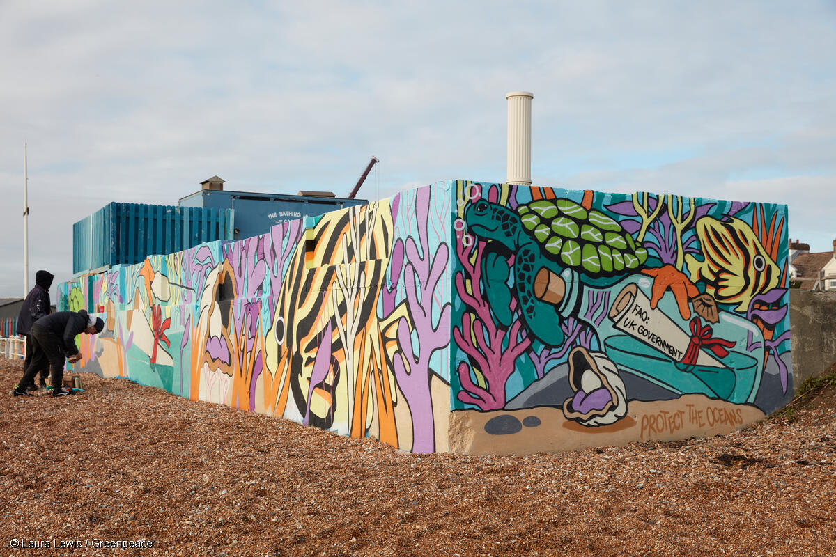 Greenpeace UK unveils new beachfront mural in global celebration as landmark Ocean Treaty enters into force
